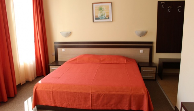 DALIA_FAMILY_HOTEL_NESSEBAR_BULGARIA_AIR_TOUR_TRAVEL